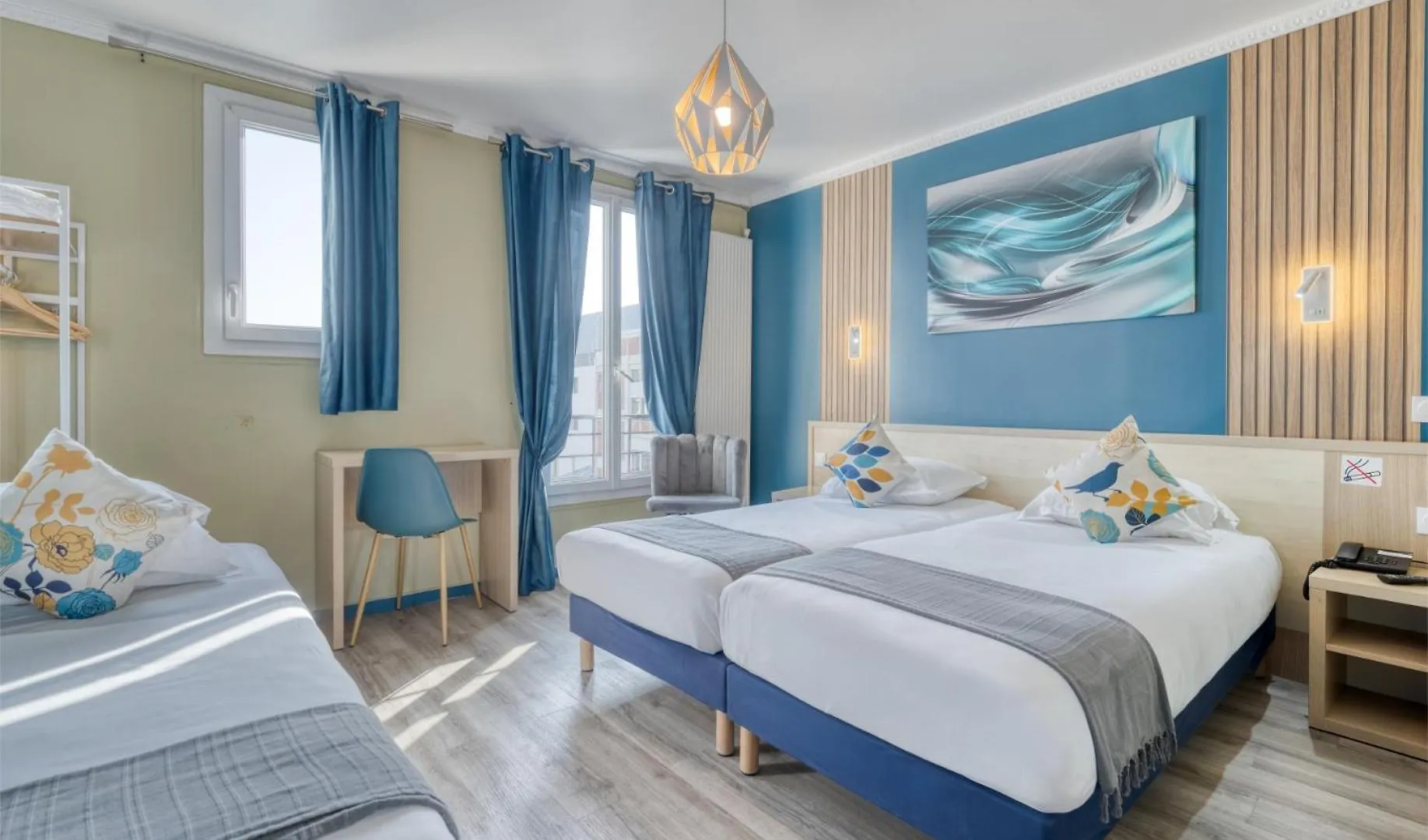 ***  Hotel Belfort Paris Frankreich
