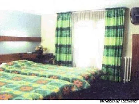 ***  Hotel Belfort Paris Frankreich
