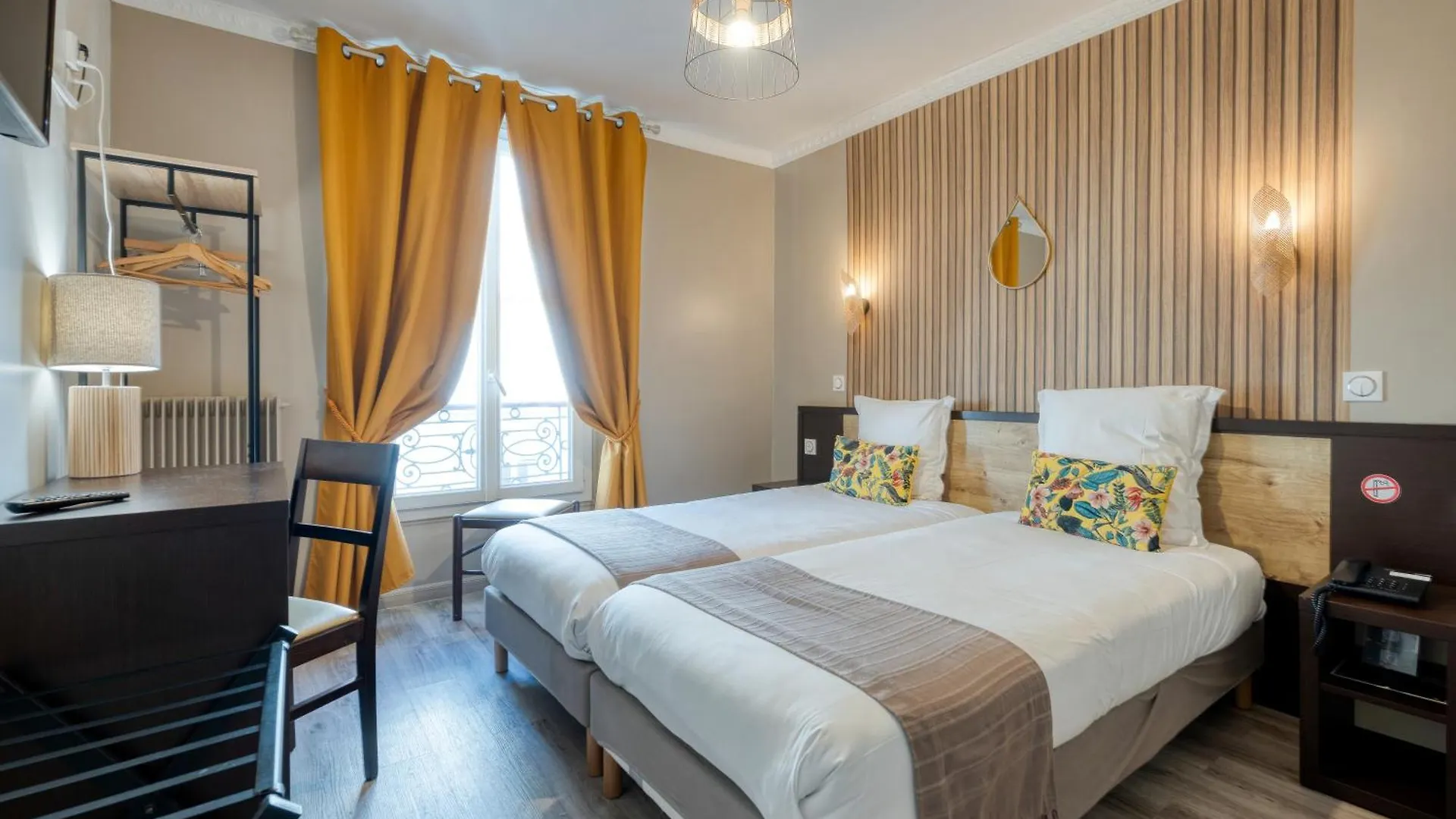 Hotel De Belfort Paris 3*,  France